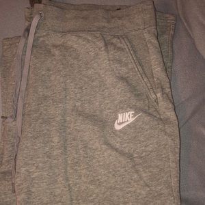 nike sweats